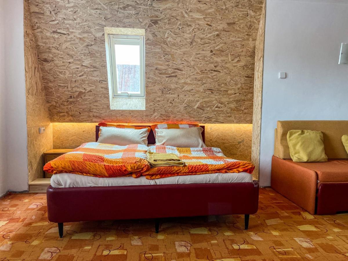 Guest House Privat Strba Luaran gambar